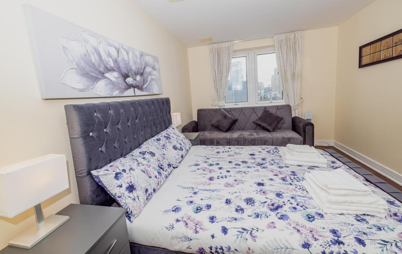 Two Bed Apartment Near Canary Wharf Londres Exterior foto