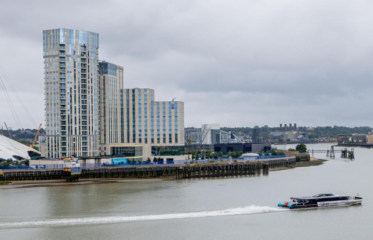 Two Bed Apartment Near Canary Wharf Londres Exterior foto