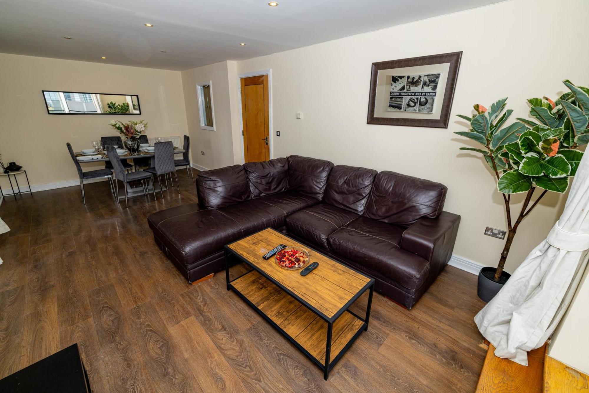 Two Bed Apartment Near Canary Wharf Londres Exterior foto